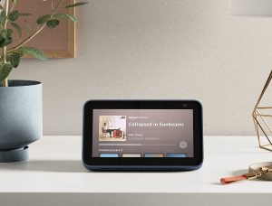 Echo Show 5 vs Echo Show 8 differenze