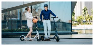 Xiaomi Electric Scooter 4 vs 3 differenze Xiaomi Electric Scooter 4 vs 3 differenze
