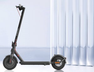 Xiaomi Electric Scooter 4 vs 4 Pro vs 4 Ultra differenze Xiaomi Electric Scooter 4 vs 4 Pro vs 4 Ultra differenze