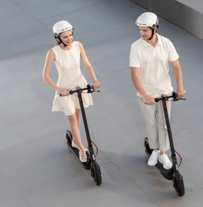 Xiaomi Electric Scooter 4 vs 4 Pro vs 4 Ultra confronto Xiaomi Electric Scooter 4 vs 4 Pro vs 4 Ultra confronto