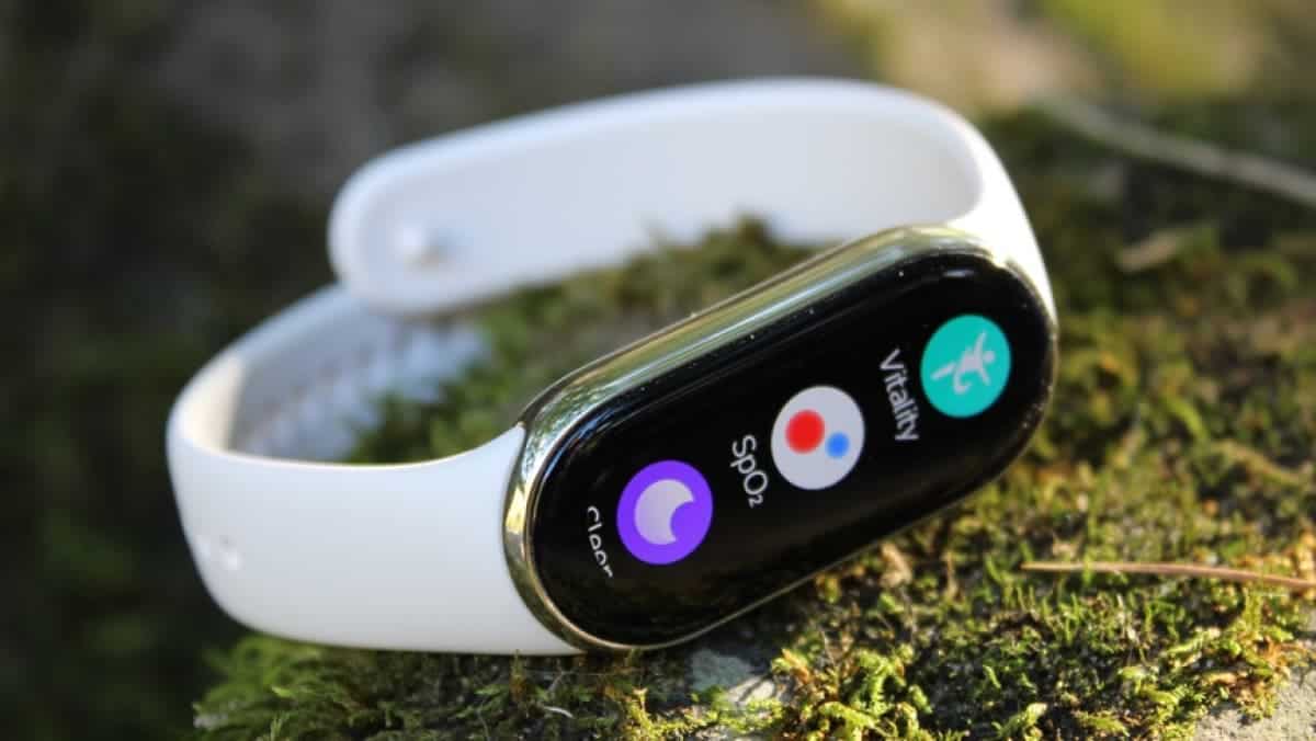 Huawei Band 10 vs Xiaomi Smart Band 9 comparazione